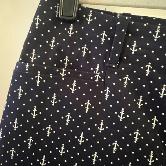 Talbots 14 Navy Blue Anchor Print Bermuda Shorts Preppy Nautical Cotton - Picture 3 of 9